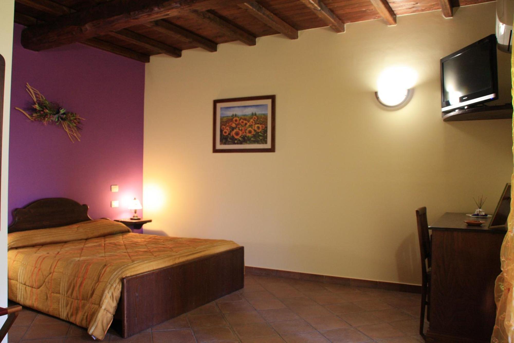 Villa Casale Poggio Nebbia Tarquinia Habitación foto